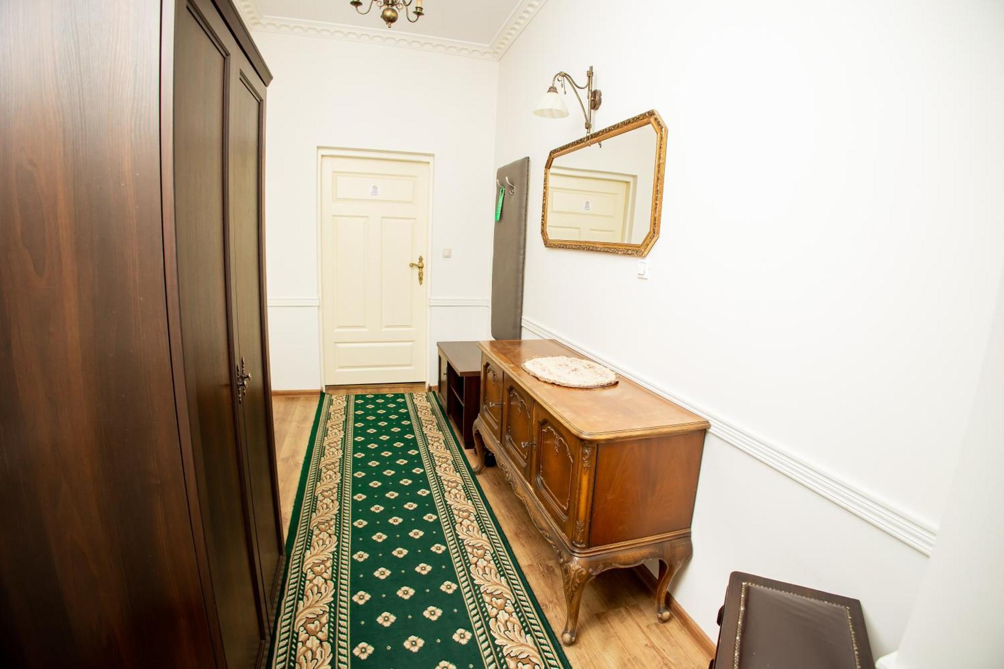 Hotel Napoleon Wroblew  ภายนอก รูปภาพ